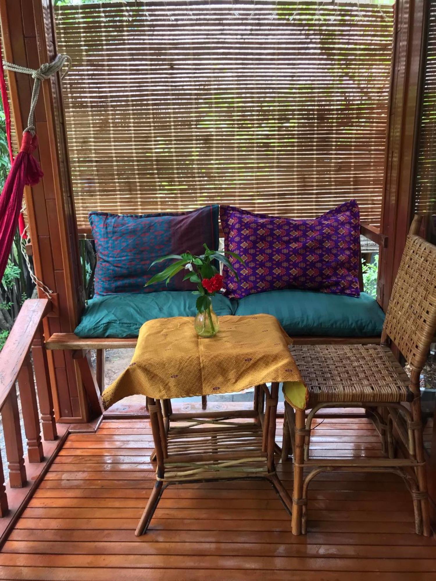 Retro Kampot Guesthouse Exteriör bild
